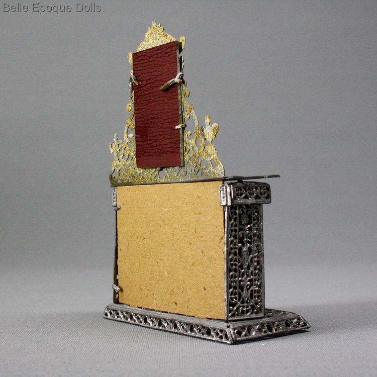 Puppenstuben zubehor , Antique Dollhouse miniature metal fireplace , Puppenstuben zubehor