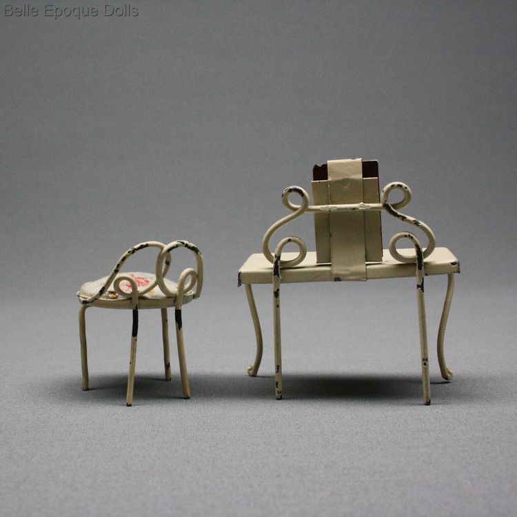 Antique dolls house metal furniture  , Puppenstuben zubehor