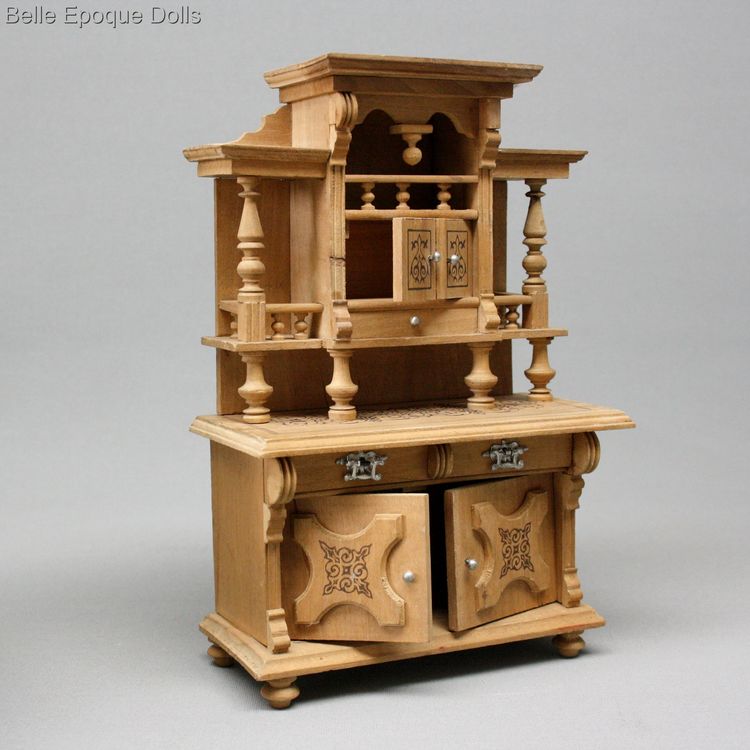 antique miniature buffet , miniature antique dollhouse furniture
