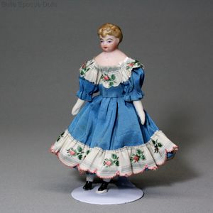 Antique bisque shoulder head , miniature antique doll , Antique dollhouse doll 