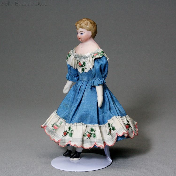 Antique sale dollhouse dolls