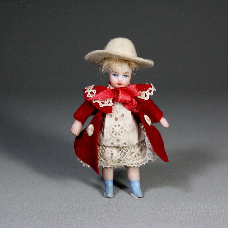 franzoesische puppenstubenpuppe , miniature antique doll , ganzbiskuit mignonnette