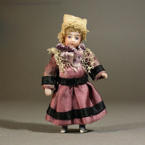 Puppenstuben puppen ganzbiskuit , Antique Dollhouse miniature all bisque lilliputian doll , Puppenstuben puppen ganzbiskuit