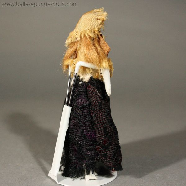 Antique Dollhouse miniature doll , Puppenstuben puppen