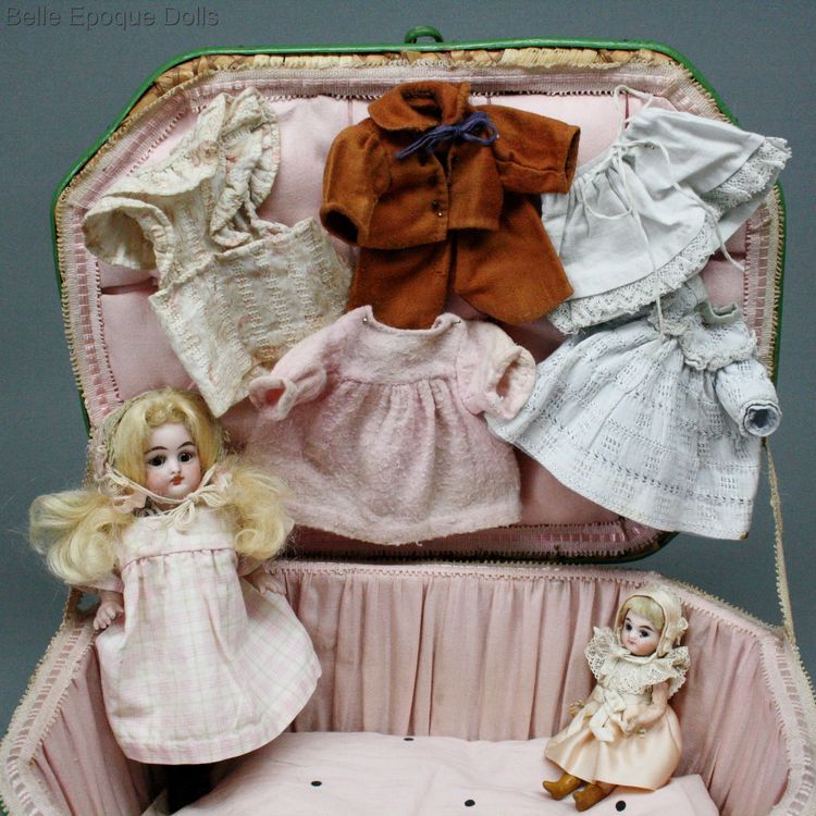 Puppenstuben zubehor ganzbiskuit , Antique Dollhouse doll simon and halbig trousseau , Puppenstuben zubehor ganzbiskuit