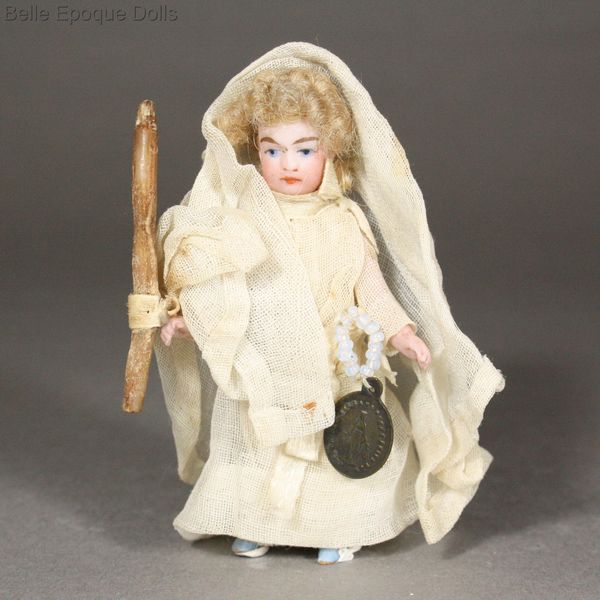 Antique  Lilliputian Doll , ganzbiskuit mignonnette