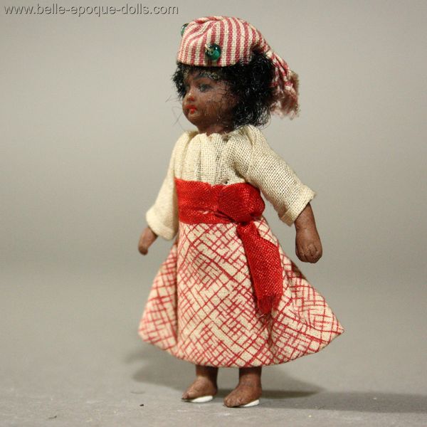 Antique  Lilliputian Doll , ganzbiskuit schwarze mignonnette