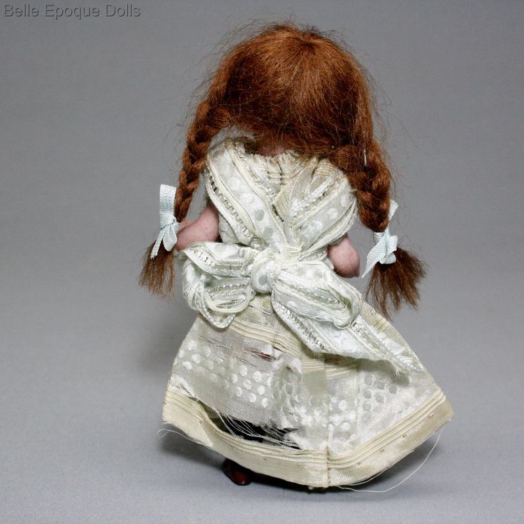 Antique Dollhouse all bisque doll , Puppenstuben ganzbiskuit porzellan