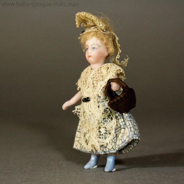 Antique Dollhouse miniature all bique doll , Puppenstuben ganzbiskuit puppe