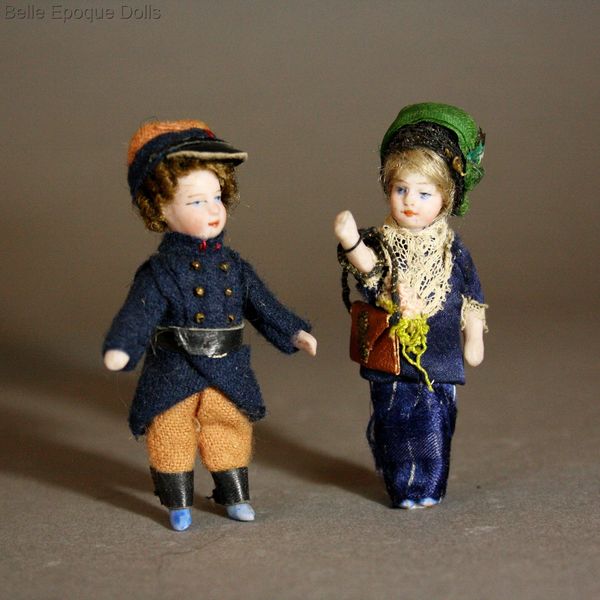 Alte ganzbiskuit  soldat Puppchen , franzoesische puppenstubenpuppe , all bisque miniature antique doll