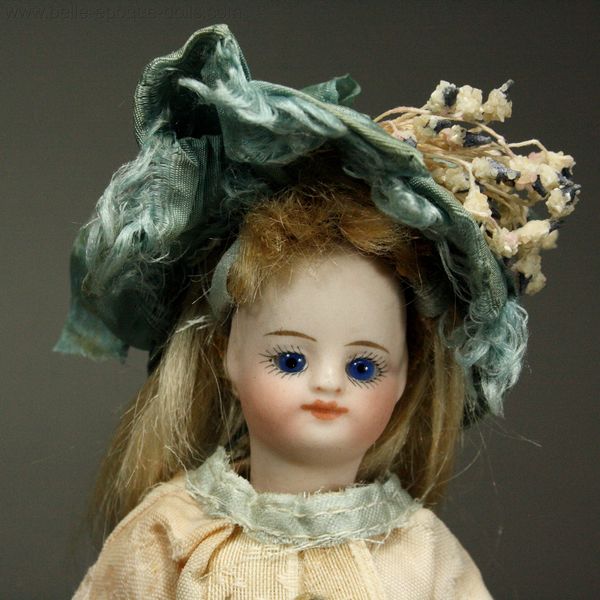 French mignonette francois gaultier , Antique dolls house solid domed all bisque doll , Antique all-bisque french  doll mignonette