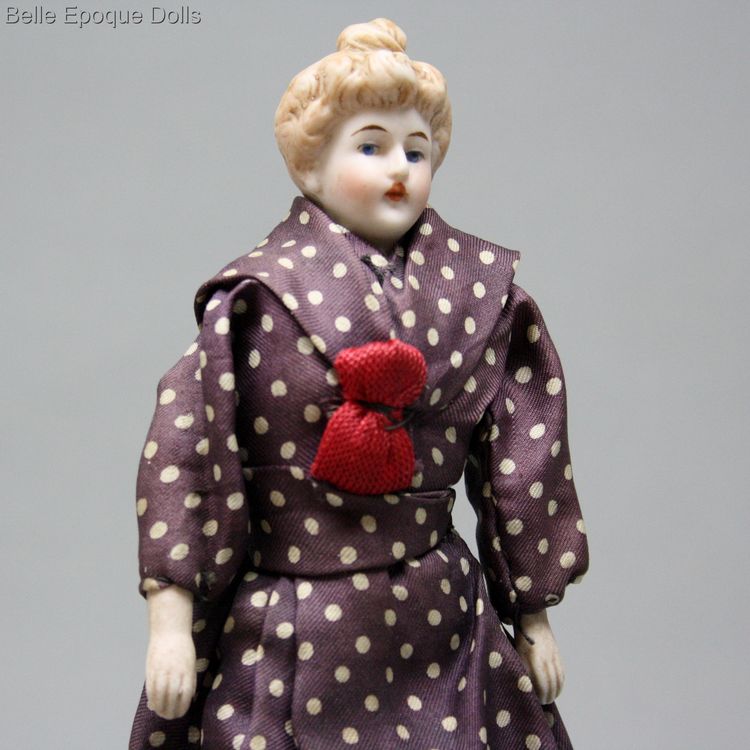 Antique dolls house doll , Puppenstuben zubehor puppenstubenmutter