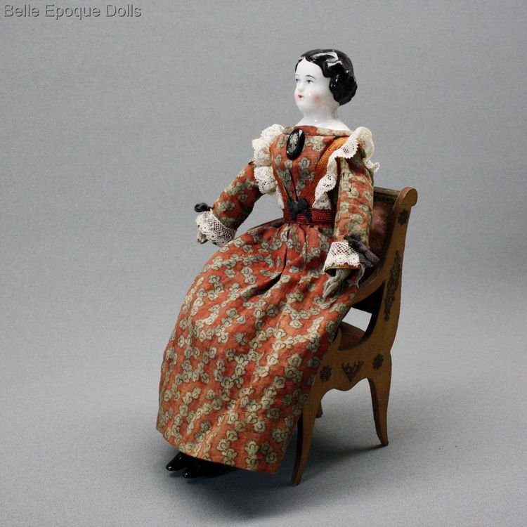 Antique dolls house china porcelain doll , Biedermeier Puppenstuben puppen 