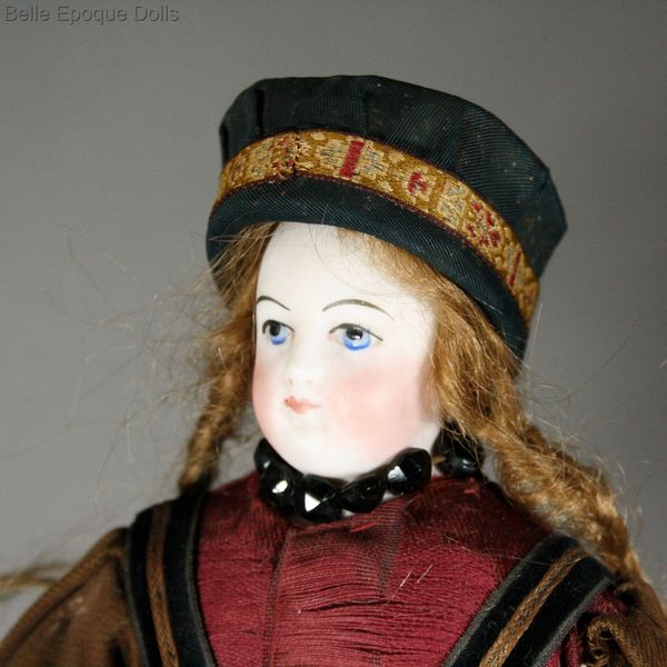 Antique Miniature Dolls / Charming French Bisque Shoulder Head