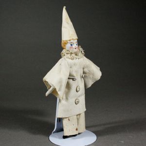 Puppenstuben puppen , Antique Dollhouse dolls pierrot ,  