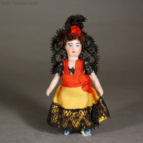 Antique Dollhouse miniature doll , Puppenstuben zubehor