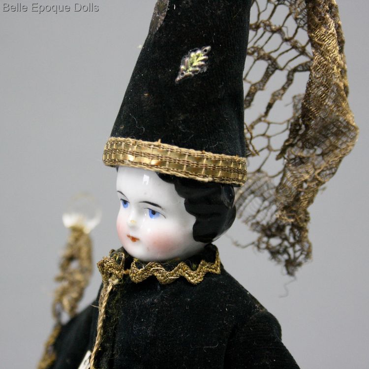 Antique bonne aventure doll ,  Glazed China Shoulder Head Fortune Teller Doll 