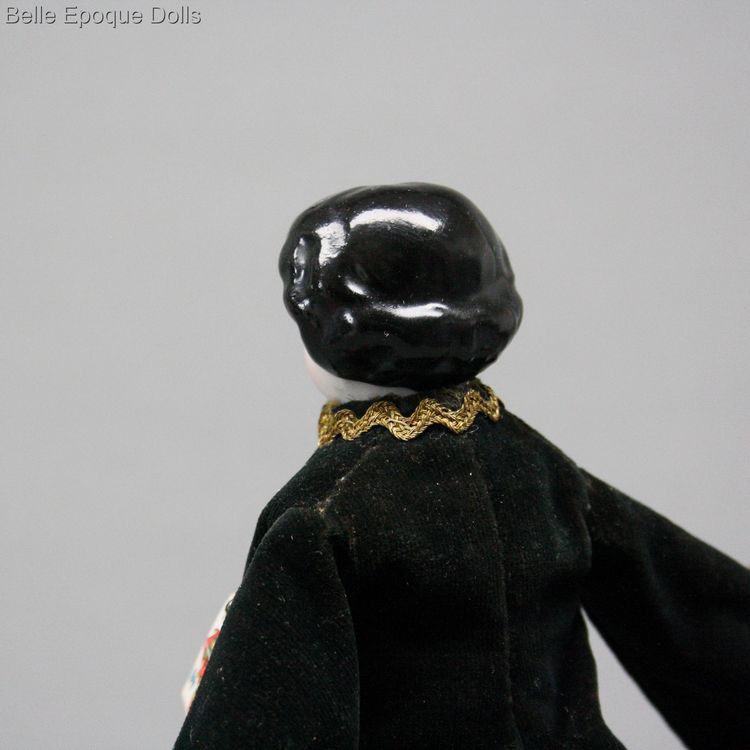 Antique fortune teller doll ,  Glazed China Shoulder Head Fortune Teller Doll 
