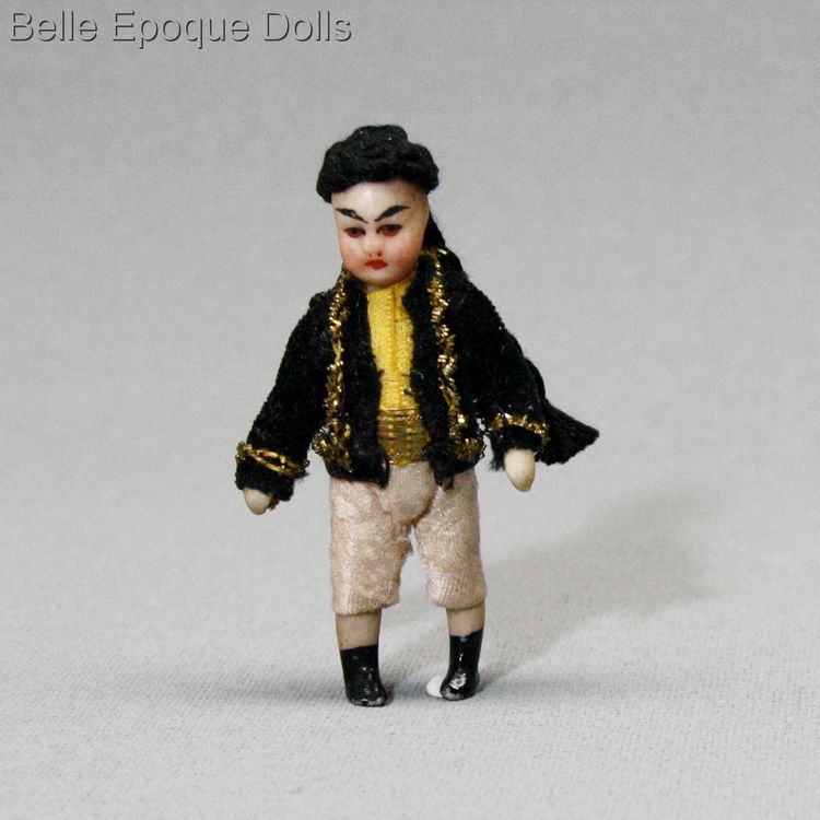 Antique Dollhouse all bisque miniature asian dolls , Puppenstuben zubehor