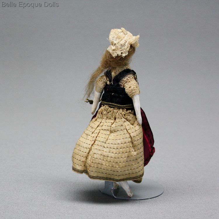 Antique dolls house lady , Puppenstuben zubehor