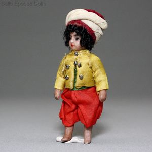 Alte ganzbiskuit Puppchen  , Antique Dollhouse miniature lilliputian doll , Puppenstuben zubehor 