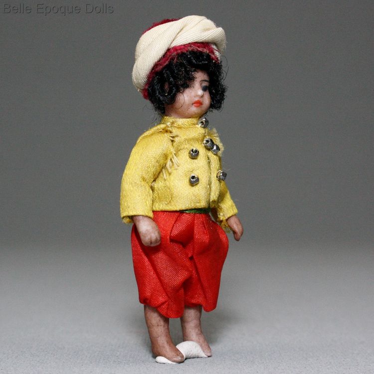 Alte ganzbiskuit Puppchen  , antique dolls house all bisque mulatto doll , franzoesische puppenstubenpuppe