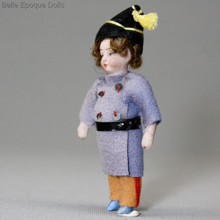Puppenstuben zubehor , Antique Dollhouse miniature doll , franzoesische puppenstubenpuppe