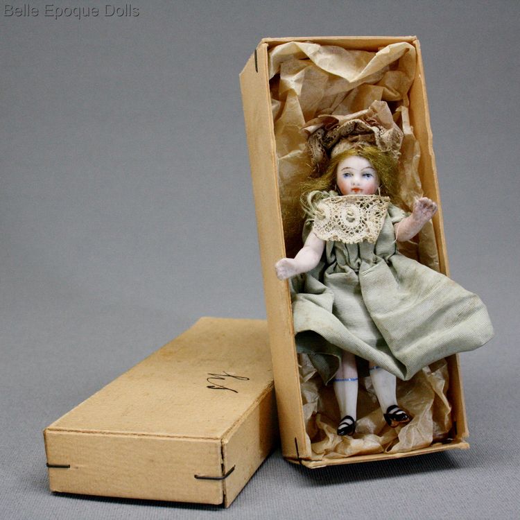  Puppenstuben ganzbiskuit puppe mignonette  , Antique Dollhouse miniature all bisque doll ,  Puppenstuben ganzbiskuit puppe mignonette 