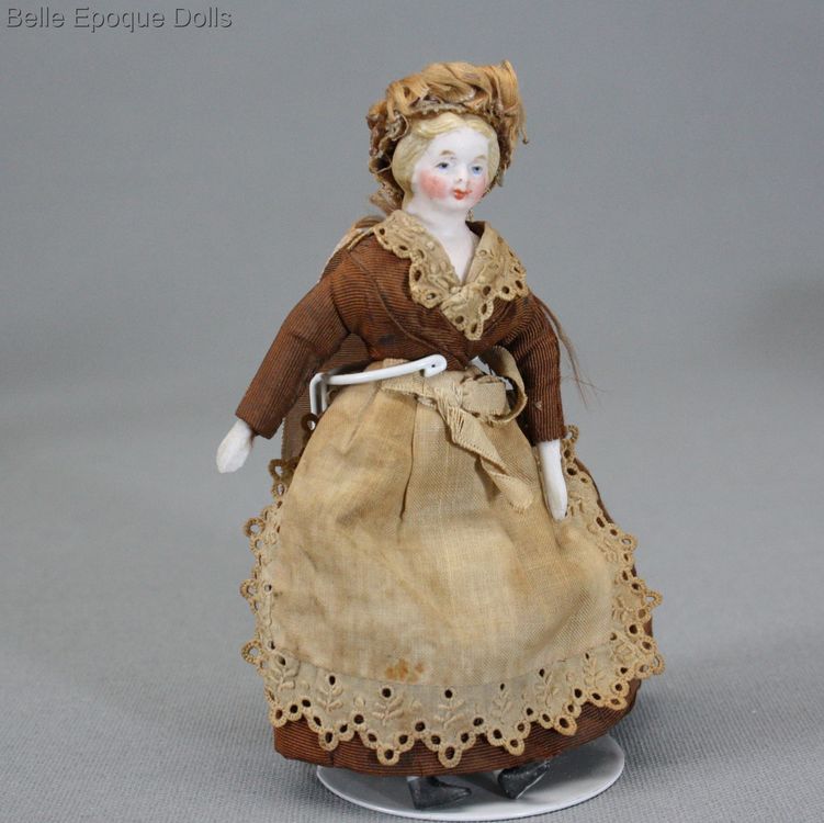 early dollhouse doll governess , Puppenstuben puppen