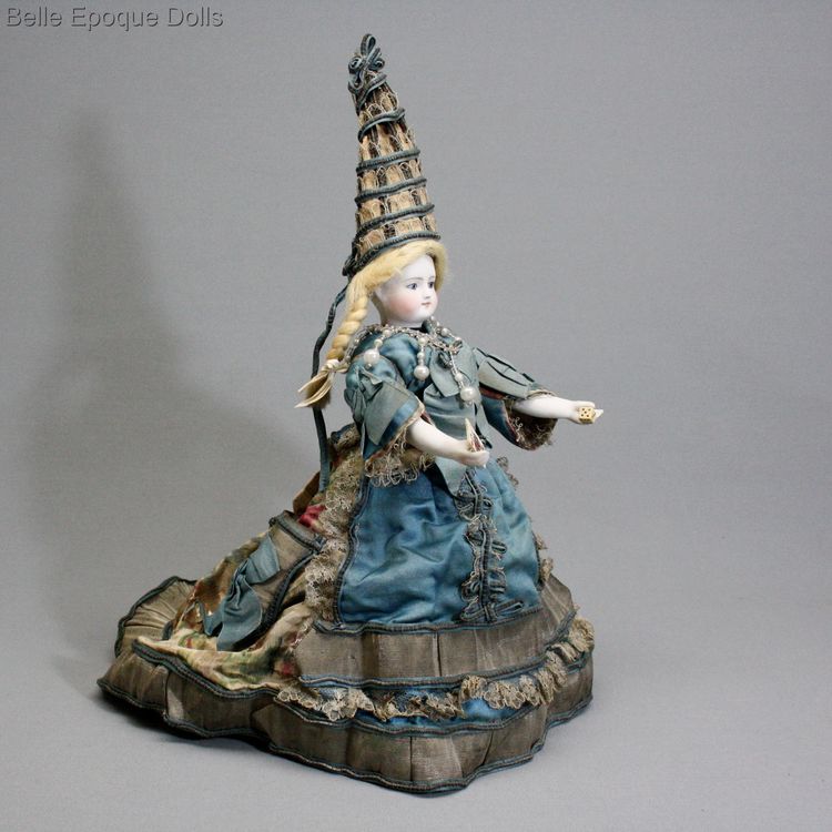 Antique bonne aventure bisque doll , twill over wooden body simon halbig , Antique bisque german doll simon halbig
