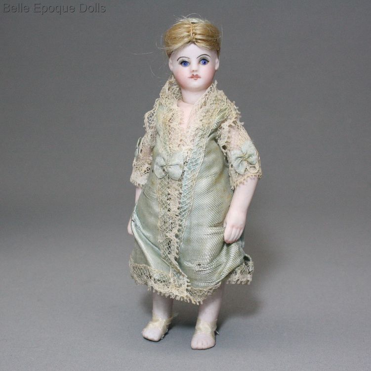 antique all bisque doll sustrac , French bisque mignonette with jointed elbows