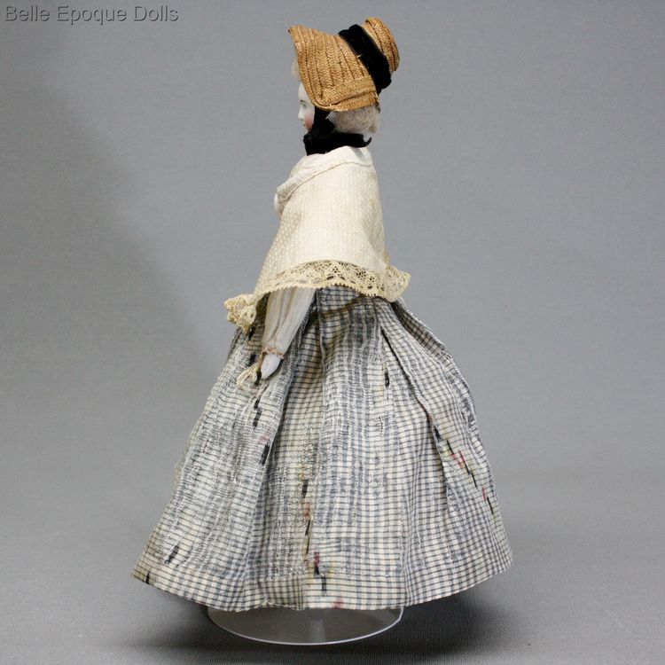 antique dollhouse lady doll mother , Puppenstuben zubehor puppenstubenmutter