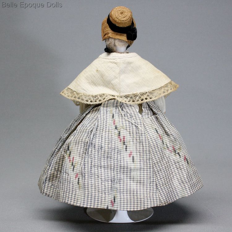 antique dollhouse lady doll mother , Puppenstuben zubehor puppenstubenmutter