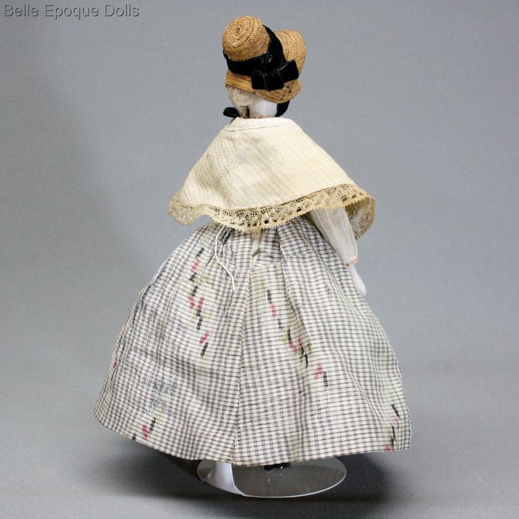 Antique dolls house doll , Puppenstuben zubehor puppenstubenmutter