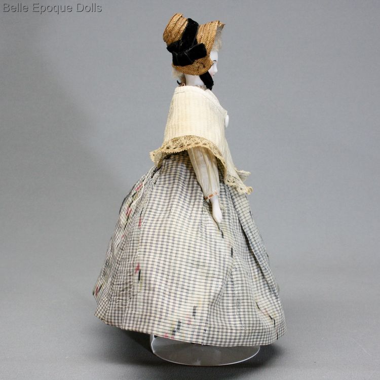 antique dollhouse lady doll mother , Puppenstuben zubehor puppenstubenmutter