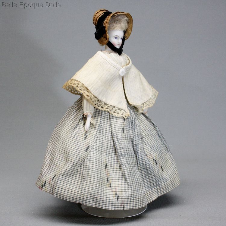 Antique dolls house doll , Puppenstuben zubehor puppenstubenmutter