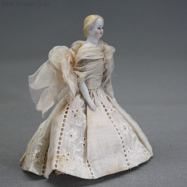 Antique dolls house porcelain and bisque dolls , Puppenstuben puppen