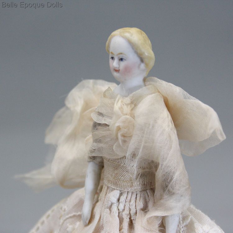 Antique dolls house porcelain and bisque dolls , Puppenstuben puppen
